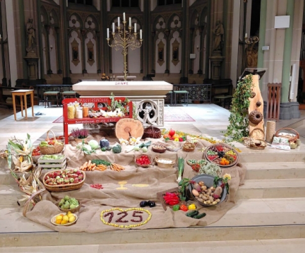 Blick auf den Altar Blick auf den Altar
